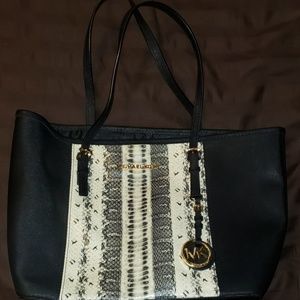 Authentic  Michael Kors  bag